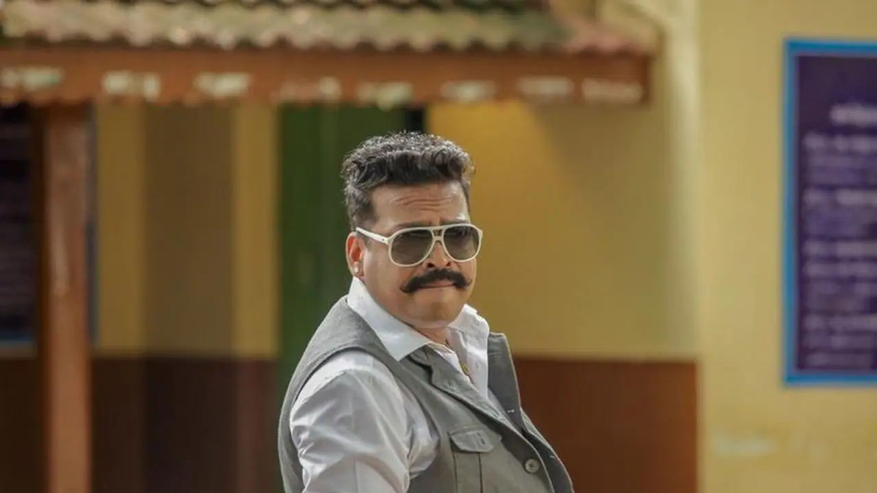 South actor John Vijay in trouble; female journalist accuses him of making women uncomfortable and ogling