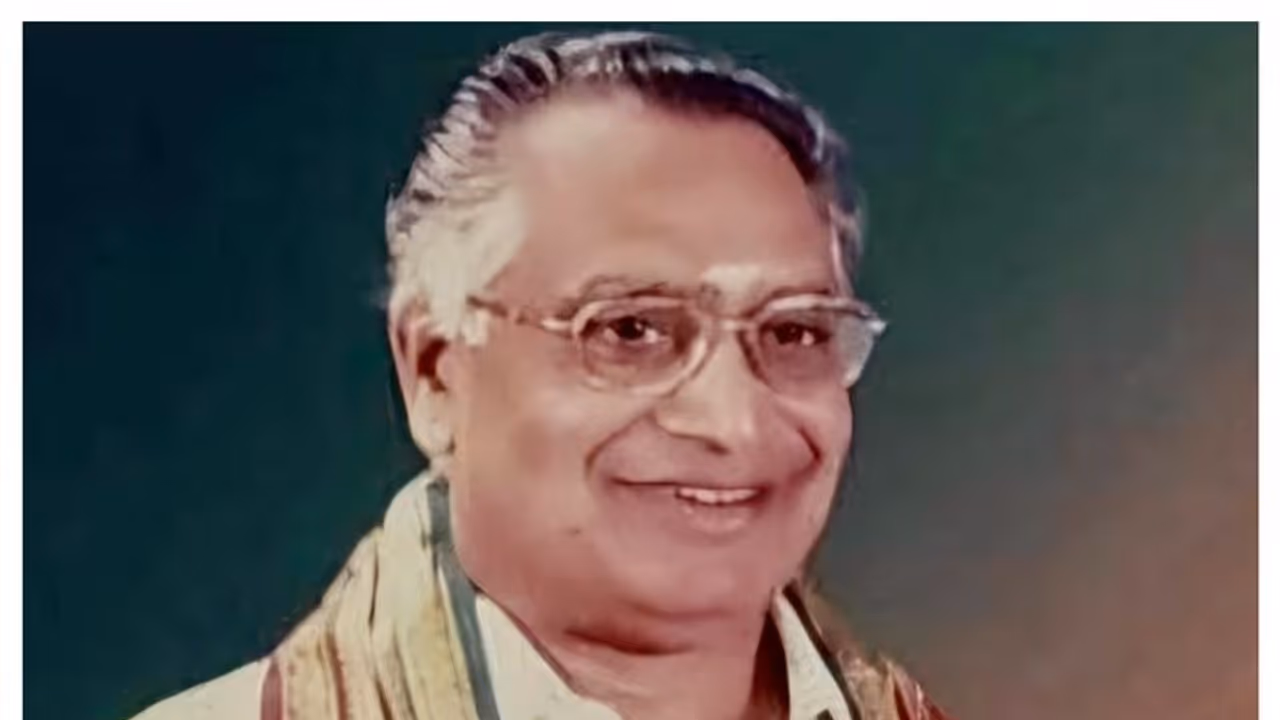 Master Mathan: நீலகிரி முன்னாள் எம்.பி. மாஸ்டர் மதன் காரமானார்; பிரதமர் மோடி இரங்கல் Master Mathan: நீலகிரி முன்னாள் எம்.பி. மாஸ்டர் மதன் காரமானார்; பிரதமர் மோடி இரங்கல்