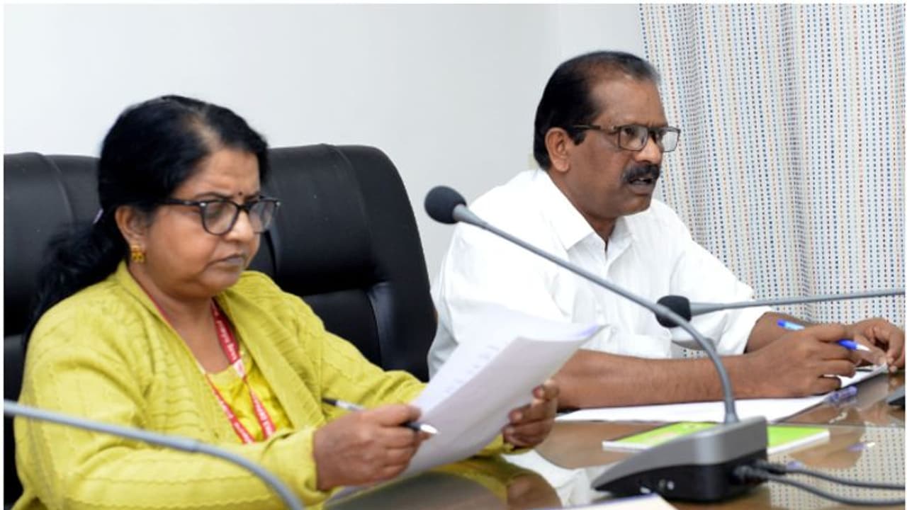 മാനന്തവാടിയിലെ ഹില് ഹൈവേ പദ്ധതി 2025 ഓടെ പൂര്ത്തികരിക്കും; പുലിക്കാട് കടവ് പാലവും യാഥാര്ത്ഥ്യമാകുന്നു മാനന്തവാടിയിലെ ഹില് ഹൈവേ പദ്ധതി 2025 ഓടെ പൂര്ത്തികരിക്കും; പുലിക്കാട് കടവ് പാലവും യാഥാര്ത്ഥ്യമാകുന്നു