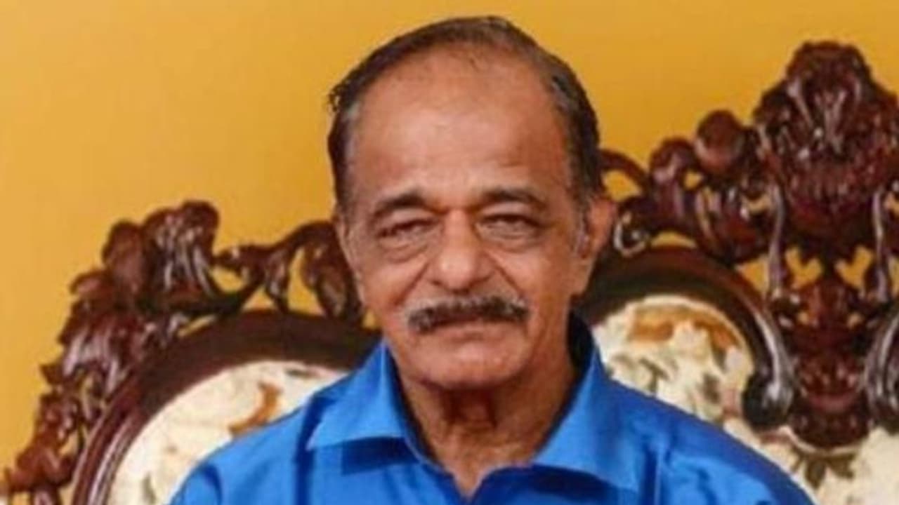 സ്കൂട്ടറും ബുള്ളറ്റും കൂട്ടിയിടിച്ച് അപകടം; ഒരാൾ മരിച്ചു സ്കൂട്ടറും ബുള്ളറ്റും കൂട്ടിയിടിച്ച് അപകടം; ഒരാൾ മരിച്ചു