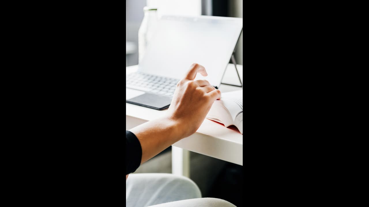 Advantages of Studying at Night Advantages of Studying at Night