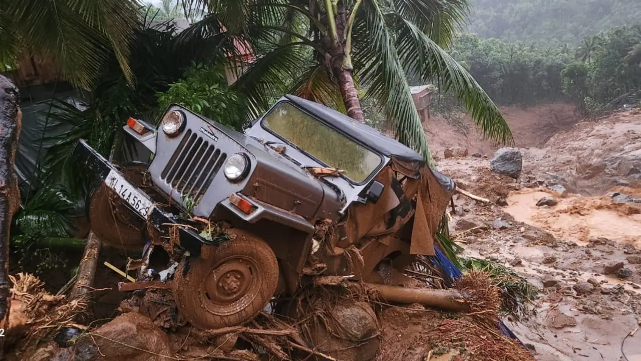 Wayanad Landslide: ಸಾವಿನ ಸಂಖ್ಯೆ 115ಕ್ಕೆ ಏರಿಕೆ, ಶವಗಳಿಂದ ಆಸ್ಪತ್ರೆಗಳೇ ಭರ್ತಿ!