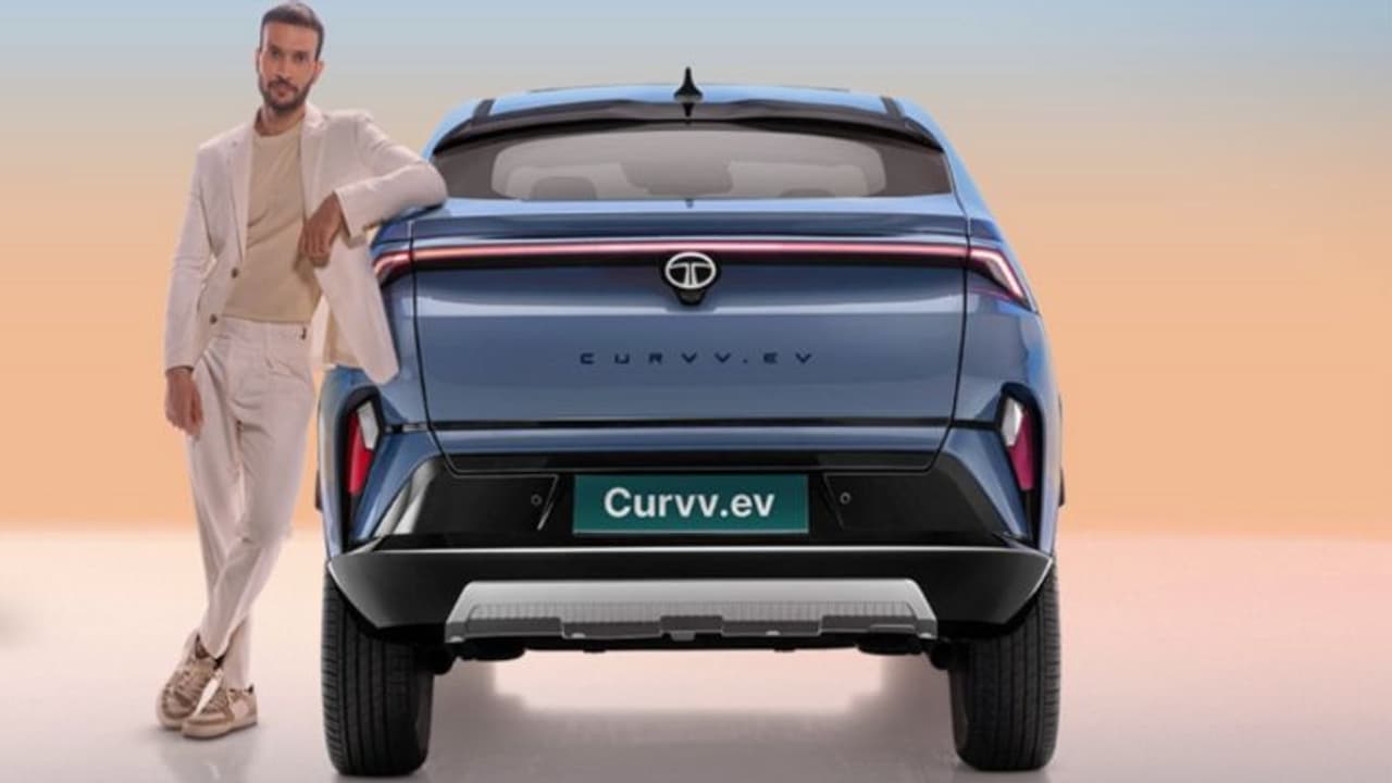 ടാറ്റ കർവ്വ് ഇവി എത്താൻ നിമിഷങ്ങൾ മാത്രം, ആകാംക്ഷയിൽ ഫാൻസ് ടാറ്റ കർവ്വ് ഇവി എത്താൻ നിമിഷങ്ങൾ മാത്രം, ആകാംക്ഷയിൽ ഫാൻസ്