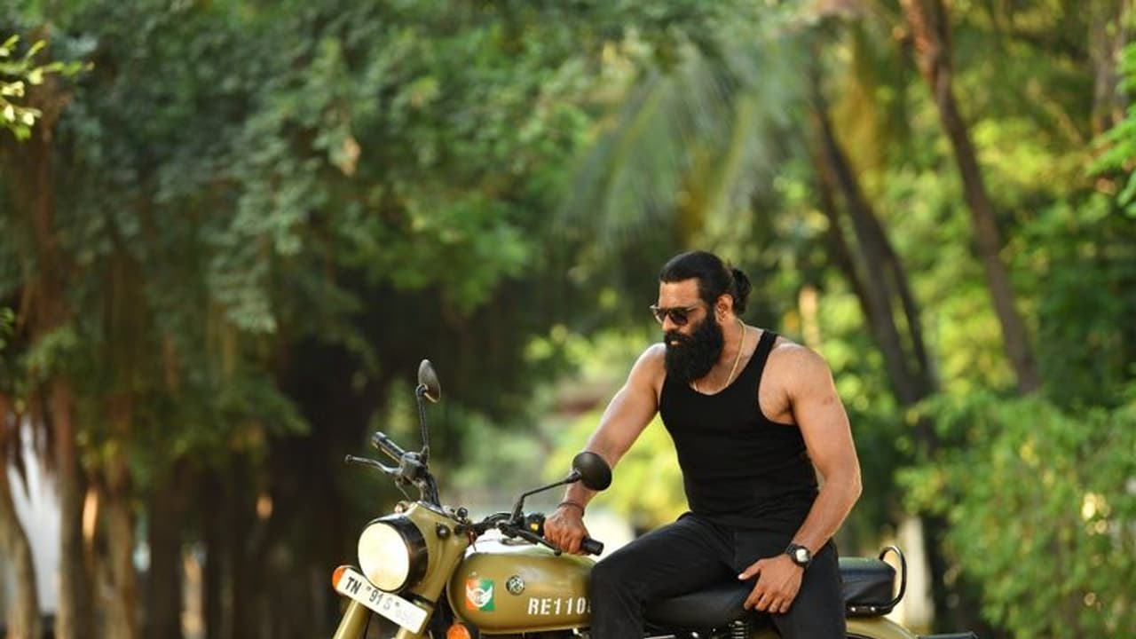 தீரன் நடிப்பில் உருவாகும் 'சாலா' டிரைலரை வெளியிடும் அல்லு அர்ஜுன்!