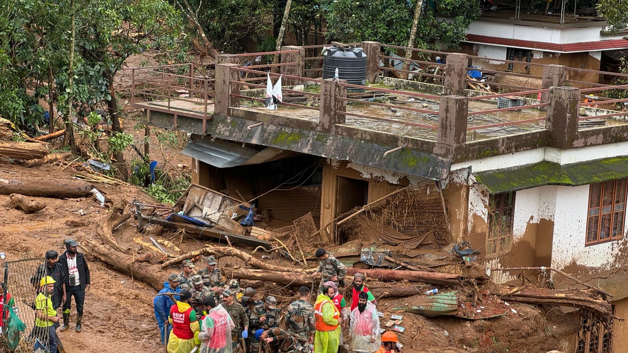 വയനാട് ദുരന്ത ബാധിതര്‍ക്കുള്ള വാടക തുക നിശ്ചയിച്ചു; പ്രതിമാസം 6,000 രൂപ വരെ അനുവദിക്കും, ഉത്തരവിറക്കി