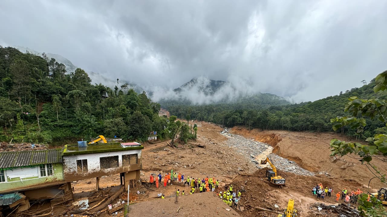 ಅಣ್ಣನ ತಿಥಿಗೆಂದು ವಯನಾಡಿಗೆ ಹೋಗಿದ್ದ ನಾನು ಬದುಕಿದ್ದೇ ಹೆಚ್ಚು: ದುರಂತದಲ್ಲಿ ಪಾರಾದ ಕನ್ನಡಿಗನ ಅನುಭವ..!