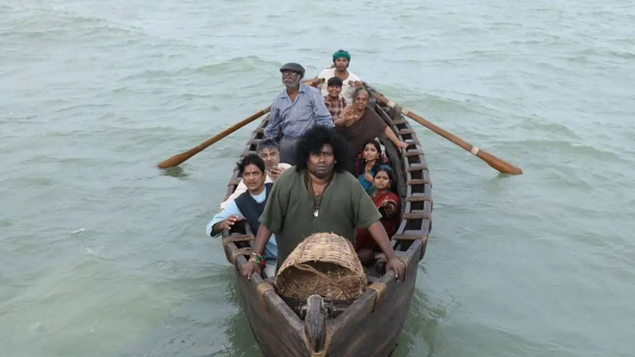 BOAT movie Review : சூரியை போல் ஹீரோவாக ஜெயித்தாரா யோகிபாபு? போட் பட விமர்சனம் இதோ