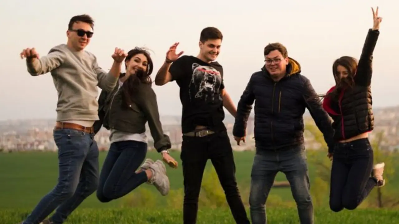 Friendship Day, August 4: Fun Activities to Try with Your Friends This Sunday