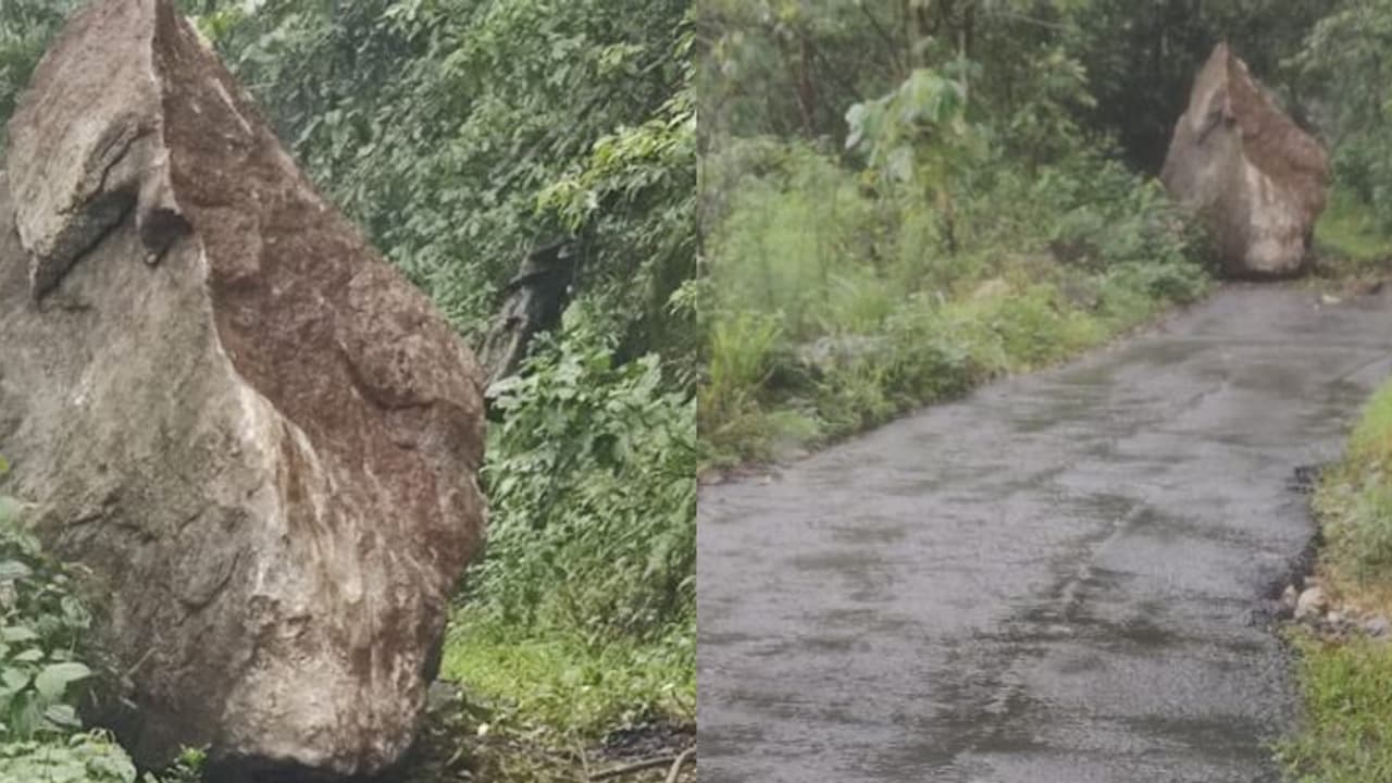 പാറക്കൂട്ടം ഇടിഞ്ഞുവീണു, കക്കയം ഡാം സൈറ്റിൽ ഗതാഗത തടസ്സം പാറക്കൂട്ടം ഇടിഞ്ഞുവീണു, കക്കയം ഡാം സൈറ്റിൽ ഗതാഗത തടസ്സം