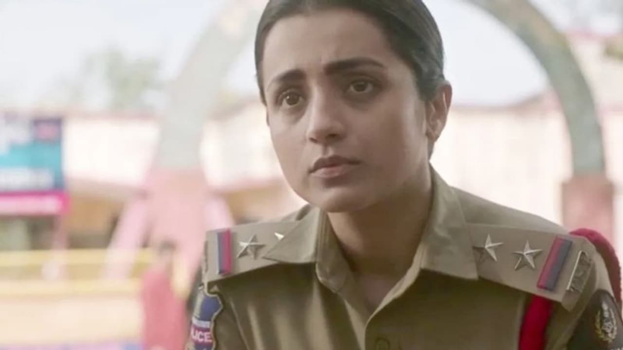 തൃഷയുടെ ബൃന്ദ എങ്ങനെയുണ്ട്?, സീരീസിന്റെ ആദ്യ പ്രതികരണങ്ങള് പുറത്ത് തൃഷയുടെ ബൃന്ദ എങ്ങനെയുണ്ട്?, സീരീസിന്റെ ആദ്യ പ്രതികരണങ്ങള് പുറത്ത്