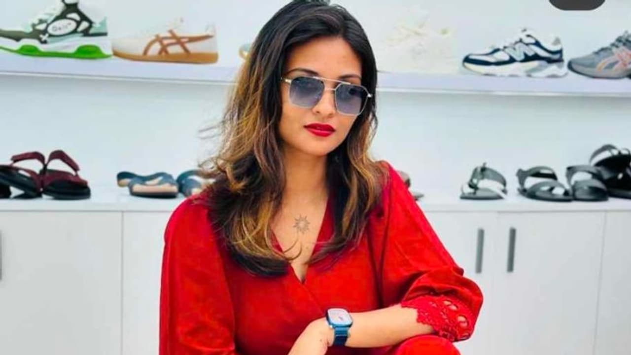 'ഇത്രയേറെ ആരെയും സ്നേഹിച്ചില്ല, കുടുംബം വിട്ടുവന്നതാണ്..'; ശ്രദ്ധനേടി തനൂജയുടെ വാക്കുകള് 'ഇത്രയേറെ ആരെയും സ്നേഹിച്ചില്ല, കുടുംബം വിട്ടുവന്നതാണ്..'; ശ്രദ്ധനേടി തനൂജയുടെ വാക്കുകള്