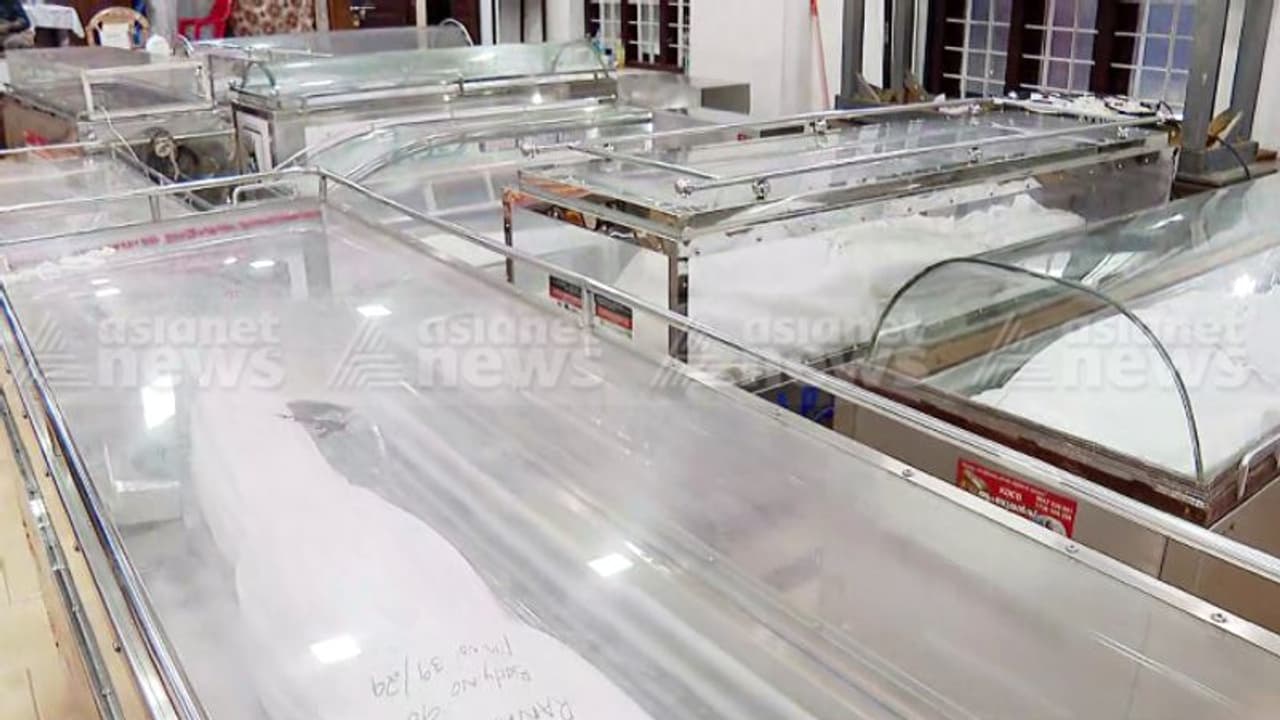 വയനാട്ടിലെ തിരിച്ചറിയാൻ കഴിയാത്ത മൃതദേഹങ്ങൾ പുത്തുമലയിൽ ഹാരിസൺ മലയാളത്തിൻ്റെ സ്ഥലത്ത് സംസ്കരിക്കും