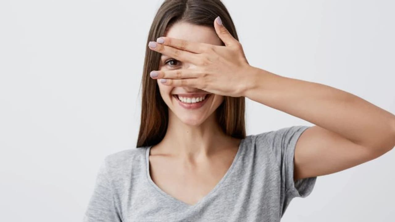 കണ്ണിന്റെ ആരോഗ്യത്തിന് ശ്രദ്ധിക്കേണ്ട ഏഴ് കാര്യങ്ങൾ കണ്ണിന്റെ ആരോഗ്യത്തിന് ശ്രദ്ധിക്കേണ്ട ഏഴ് കാര്യങ്ങൾ