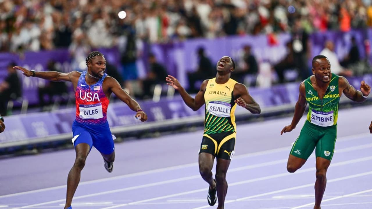 ஒலிம்பிக் வரலாற்றில் நடந்த முதல் சம்பவம் – 100மீ தடகளப் போட்டியில் 10 வினாடிகளுக்குள் வந்த 8 வீரர்கள்!