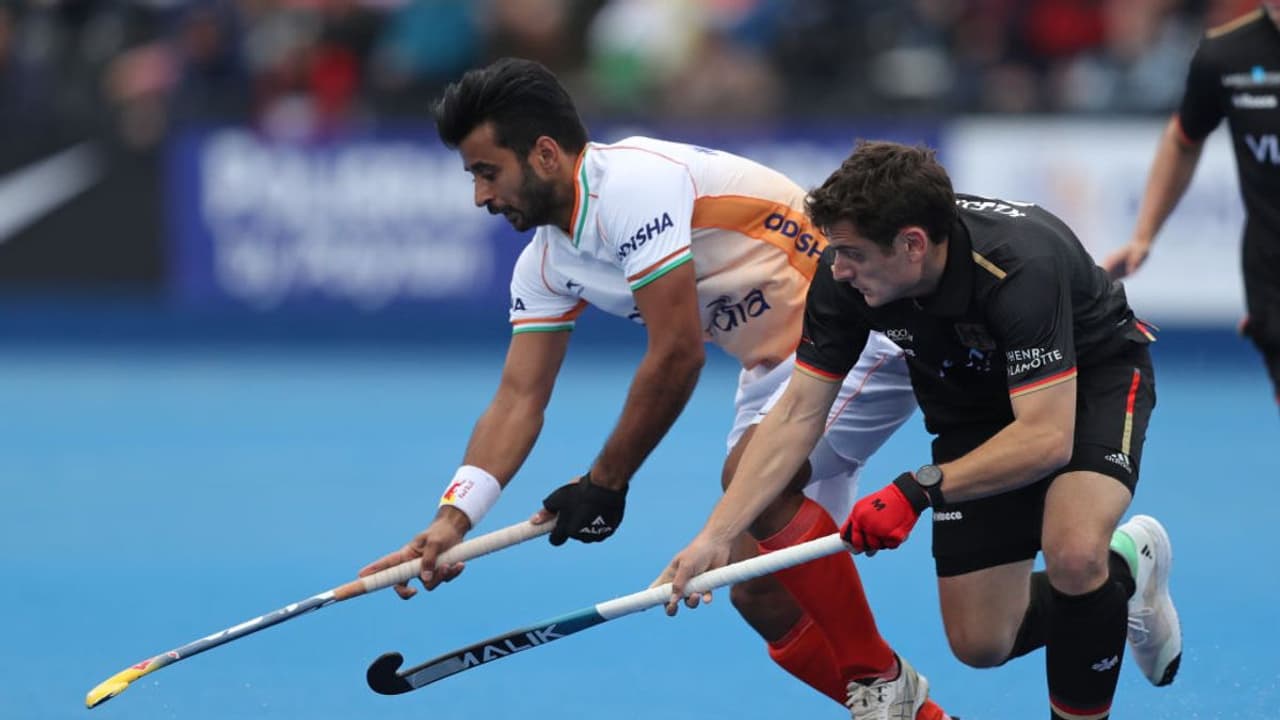 നേർക്കുനേർ പോരാട്ടങ്ങളിൽ മുന്തൂക്കം ഇന്ത്യക്ക്, പക്ഷെ ജർമനിക്കെതിരെ അവസാനം കളിച്ചപ്പോൾ തോൽവി; കണക്കുകളറിയാം നേർക്കുനേർ പോരാട്ടങ്ങളിൽ മുന്തൂക്കം ഇന്ത്യക്ക്, പക്ഷെ ജർമനിക്കെതിരെ അവസാനം കളിച്ചപ്പോൾ തോൽവി; കണക്കുകളറിയാം