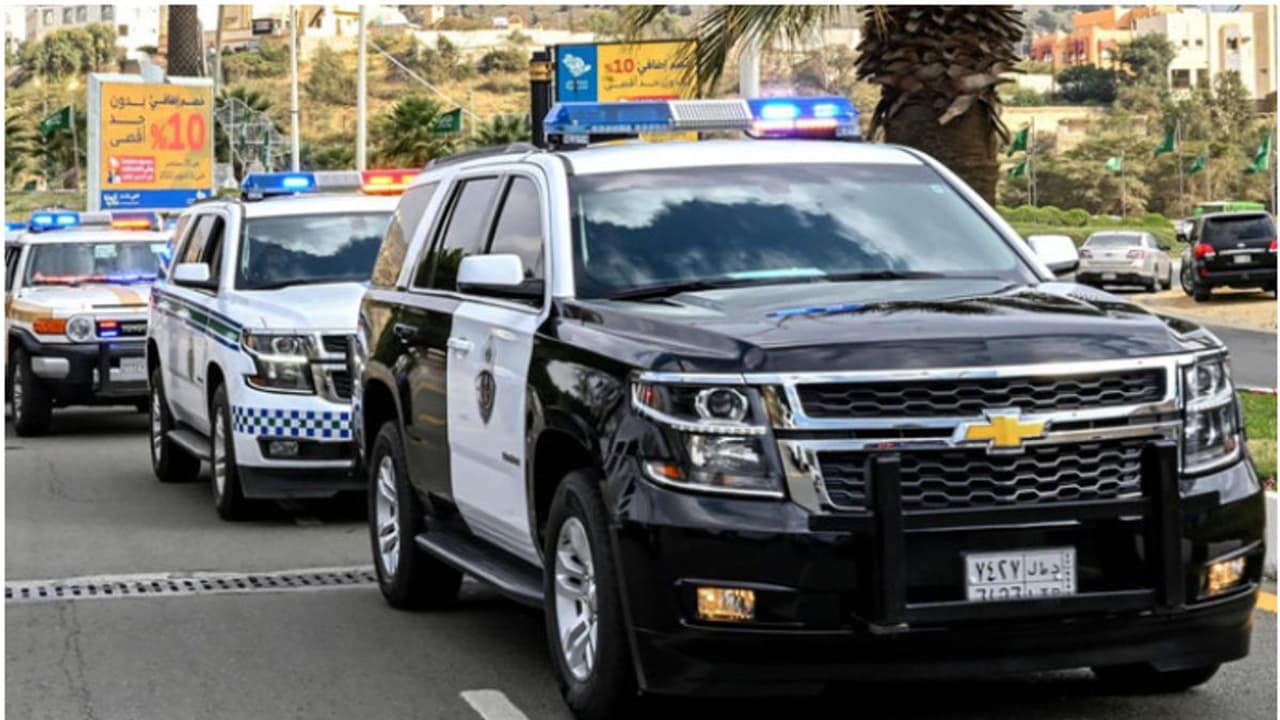 സൗദിയില് കര്ശന പരിശോധന; ഒരാഴ്ചക്കിടെ 1,2943 വിദേശികളെ നാടുകടത്തി സൗദിയില് കര്ശന പരിശോധന; ഒരാഴ്ചക്കിടെ 1,2943 വിദേശികളെ നാടുകടത്തി