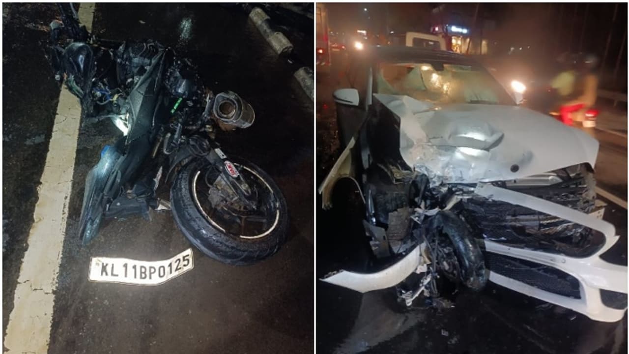 കാറും ബൈക്കും കൂട്ടിയിടിച്ച് രണ്ട് യുവാക്കൾക്ക് ദാരുണാന്ത്യം കാറും ബൈക്കും കൂട്ടിയിടിച്ച് രണ്ട് യുവാക്കൾക്ക് ദാരുണാന്ത്യം