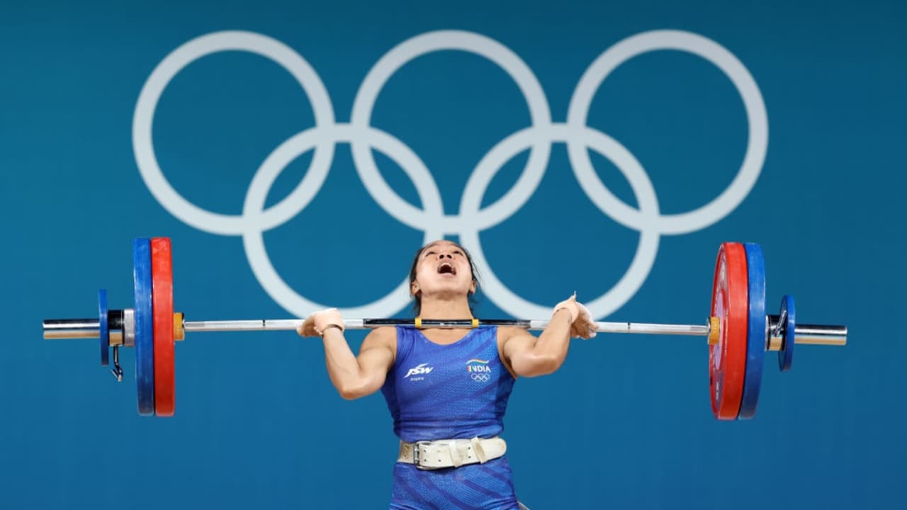 പാരീസിൽ ഇന്ത്യക്ക് വീണ്ടും മെഡൽ നഷ്ടം, പ്രതീക്ഷകളുടെ ഭാരം താങ്ങാനാനാവാതെ മീരാഭായ്; അവിനാഷ് സാബ്‌ലെക്കും നിരാശ