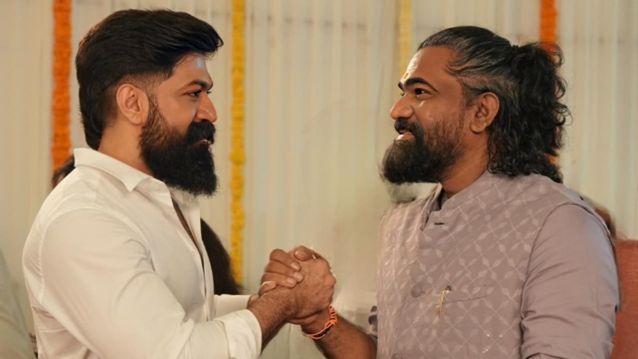 'യാത്ര തുടങ്ങുന്നു'; കാത്തിരിപ്പിന് ഇന്ന് ആരംഭം; 'ടോക്സിക്' അപ്ഡേറ്റുമായി യഷ്