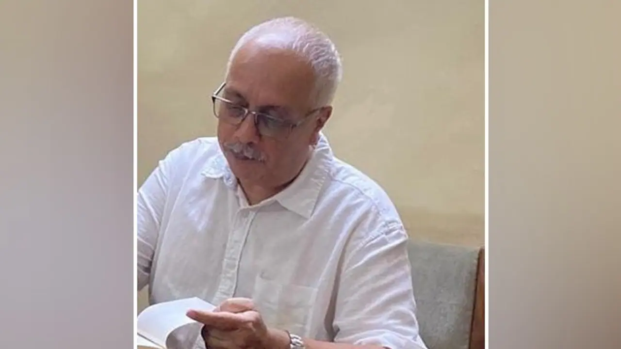 Bangladesh unrest: Non state actors part of students’ protests, claims historian Soumitra Banerji Bangladesh unrest: Non state actors part of students’ protests, claims historian Soumitra Banerji