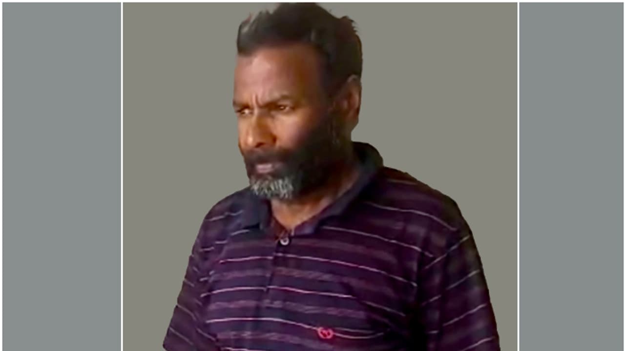 ജോലി തേടിയെത്തി, ഇടനിലക്കാരന്റെ ചതി; ഏഴുവർഷമായി നാടണയാൻ കഴിയാതെ കോഴിക്കോട് സ്വദേശി ജോലി തേടിയെത്തി, ഇടനിലക്കാരന്റെ ചതി; ഏഴുവർഷമായി നാടണയാൻ കഴിയാതെ കോഴിക്കോട് സ്വദേശി