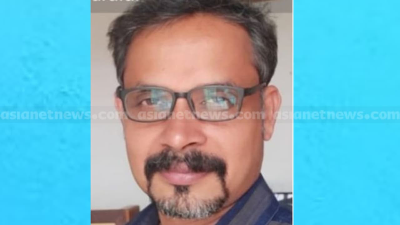 'സ്വന്തം ശരീരം മുറിവേൽപ്പിക്കുന്ന മനോനില'; എറണാകുളത്ത് കോളേജ് അധ്യാപകൻ്റെ മരണത്തിൽ നിർണായക വിവരം