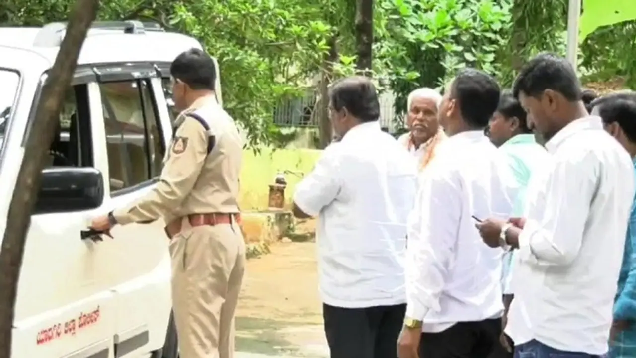 ಪಿಎಸ್‌ಐ ಪರಶುರಾಮ್‌ ಮನೆಯಲ್ಲಿ ಶಾಸಕ ಚೆನ್ನಾರೆಡ್ಡಿ ಲೆಟರ್‌ ಹೆಡ್‌ ಪತ್ತೆ..!