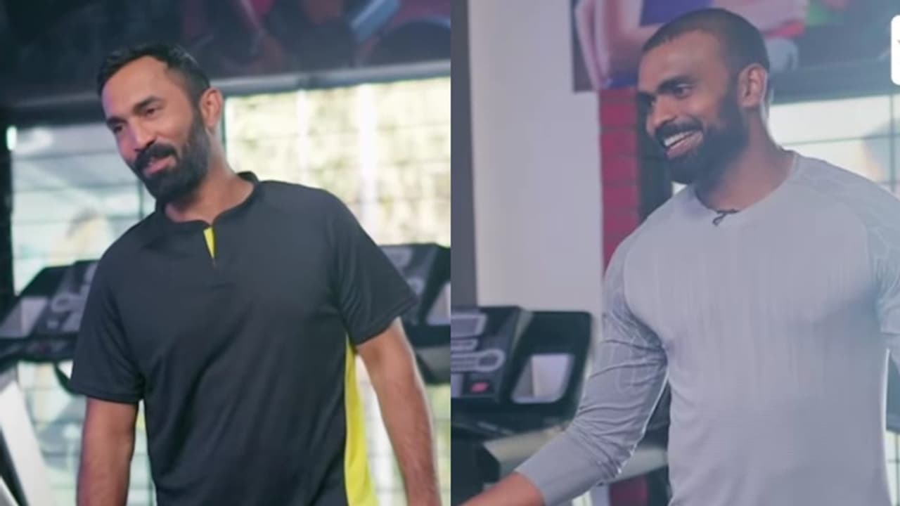 'ഹോക്കിയിലെത്തിയത് ഗ്രേസ്മാര്ക്ക് കൊതിച്ച്, ഓടാന് മടി കാരണം ഗോളിയായി'; ഡികെയെ ചിരിപ്പിച്ച് പി ആര് ശ്രീജേഷ് 'ഹോക്കിയിലെത്തിയത് ഗ്രേസ്മാര്ക്ക് കൊതിച്ച്, ഓടാന് മടി കാരണം ഗോളിയായി'; ഡികെയെ ചിരിപ്പിച്ച് പി ആര് ശ്രീജേഷ്