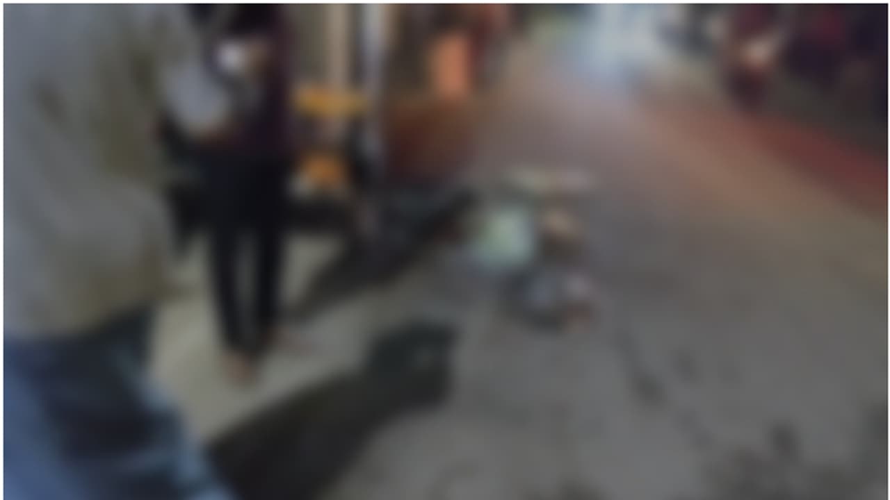 ജയിലിൽ നിന്നിറങ്ങി വെറും 2 ദിവസം മാത്രം; ശ്രീകാര്യത്ത് കൊലക്കേസ് പ്രതിക്ക് വെട്ടേറ്റു, വെട്ടിയത് 3 അംഗ സംഘം