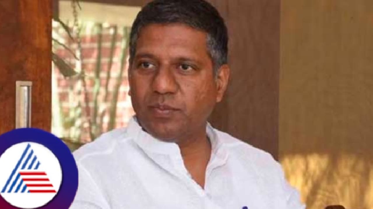 ಖರ್ಗೆ ರೋಮ್‌ಗೆ ಹೋಗುವ ಸೋನಿಯಾ ಗಾಂಧಿ ಪ್ರಶ್ನಿಸಲಿ: ಅರವಿಂದ ಬೆಲ್ಲದ 