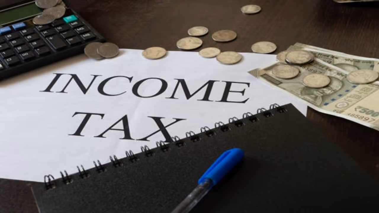 अपने ITR की स्थिति को ऑनलाइन कैसे करें ट्रैक, ई वेरीफिकेशन से लेकर प्रोसीडिंग स्टेज तक जाने पूरा डिटेल