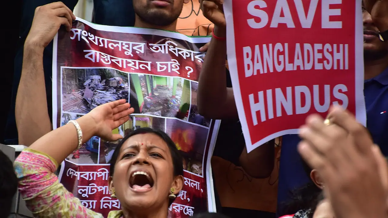 ಹಿಂದೂಗಳ ರಕ್ಷಣೆಗೆ ಬಾಂಗ್ಲಾದೇಶ ಸರ್ಕಾರ 2 ಕ್ರಮ: ನಿಮ್ಮ ರಕ್ಷಣೆಗೆ ಬದ್ಧ ಎಂದ ಮುಹಮ್ಮದ್ ಯೂನಸ್..!