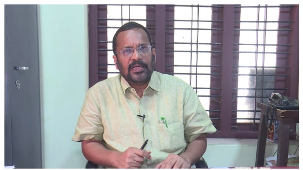 'വയനാട് ദുരിതബാധിതരില്‍ കുടുംബത്തിലെ ഒരാൾക്കെങ്കിലും തൊഴിൽ ഉറപ്പാക്കും; ക്യാംപിൽ ഇനി 16 കുടുംബങ്ങൾ മാത്രം'