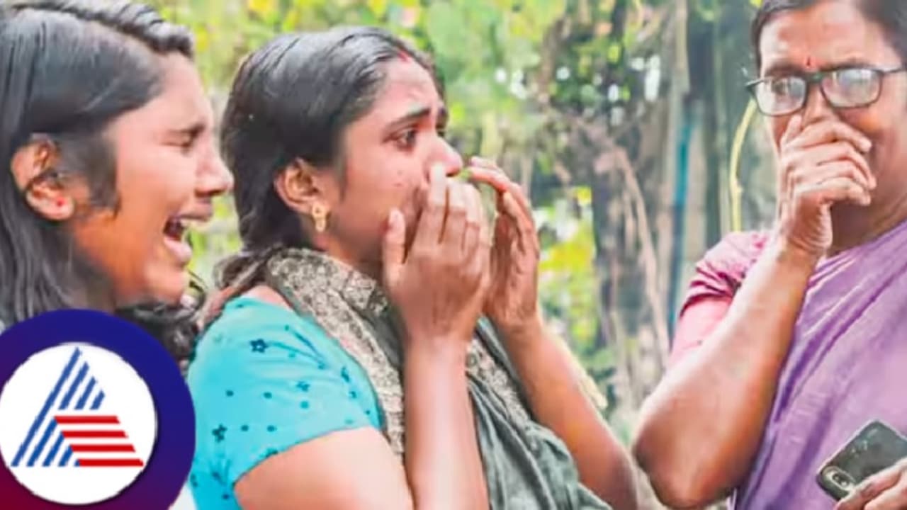 ವಯನಾಡು ಭೂಕುಸಿತ ದುರಂತದ ಬಳಿಕ ಮೊದಲ ಬಾರಿಗೆ ಊರಿಗೆ ಮರಳಿದ ಸಂತ್ರಸ್ತರು ವಯನಾಡು ಭೂಕುಸಿತ ದುರಂತದ ಬಳಿಕ ಮೊದಲ ಬಾರಿಗೆ ಊರಿಗೆ ಮರಳಿದ ಸಂತ್ರಸ್ತರು