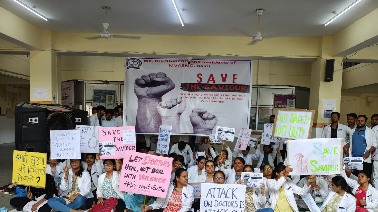 ವೈದ್ಯೆಯ ಅತ್ಯಾಚಾರ & ಕೊಲೆ ಕೇಸ್: ರಾಜ್ಯವ್ಯಾಪಿ ವೈದ್ಯರ ಮುಷ್ಕರ, ಯಾವ ವೈದ್ಯಕೀಯ ಸೇವೆ ಇರುತ್ತೆ? ಇರಲ್ಲ?