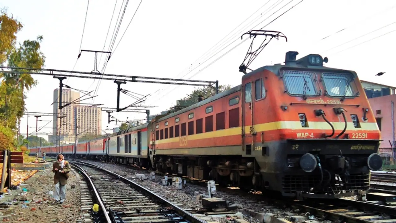 Karnataka: SWR announces special train services for Dasara rush; Read details Karnataka: SWR announces special train services for Dasara rush; Read details