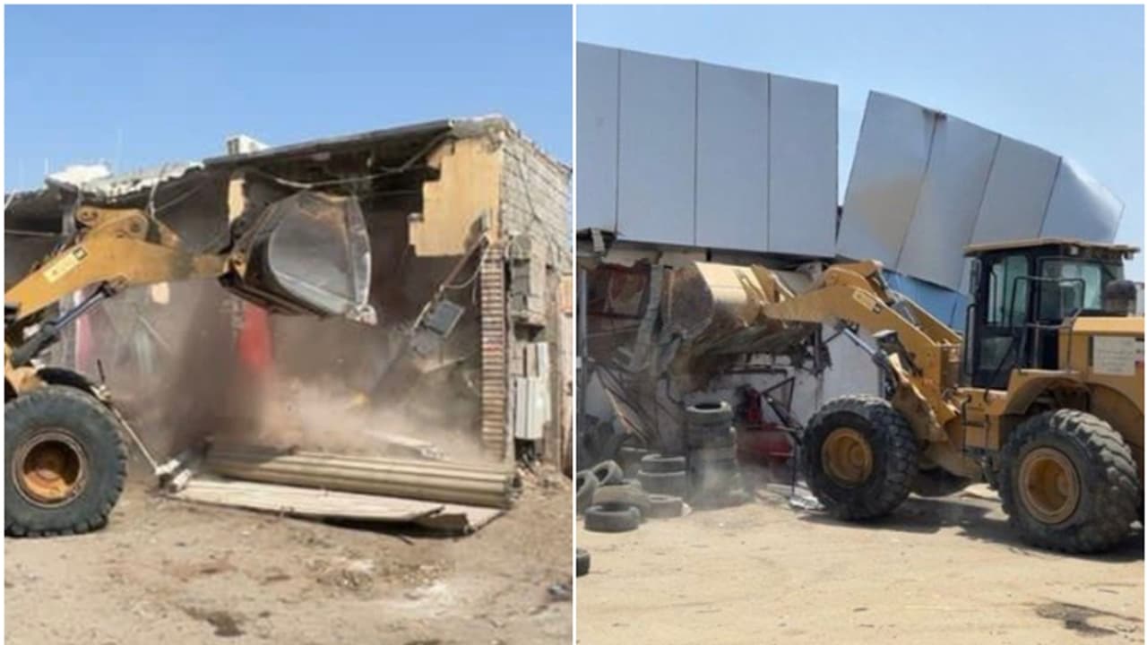 നിയമലംഘനം; ജിദ്ദ ബർമ മാർക്കറ്റിലെ 174 കടകൾ പൊളിച്ചുനീക്കി നിയമലംഘനം; ജിദ്ദ ബർമ മാർക്കറ്റിലെ 174 കടകൾ പൊളിച്ചുനീക്കി