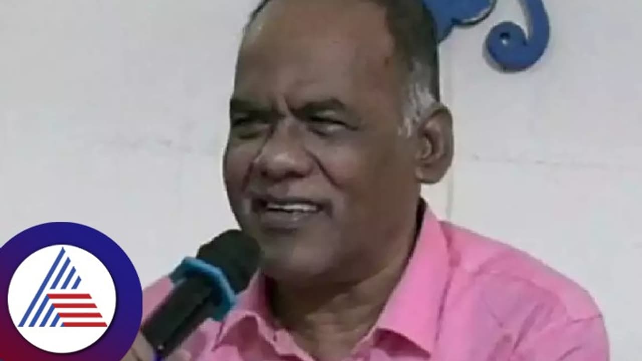 ನಿವೃತ್ತ ಪ್ರಾಧ್ಯಾಪಕ, ಪ್ರಗತಿಪರ ಚಿಂತಕ ಪ್ರೊ.ಮಹೇಶ್ ಚಂದ್ರಗುರು ಹೃದಯಾಘಾತದಿಂದ ನಿಧನ ನಿವೃತ್ತ ಪ್ರಾಧ್ಯಾಪಕ, ಪ್ರಗತಿಪರ ಚಿಂತಕ ಪ್ರೊ.ಮಹೇಶ್ ಚಂದ್ರಗುರು ಹೃದಯಾಘಾತದಿಂದ ನಿಧನ