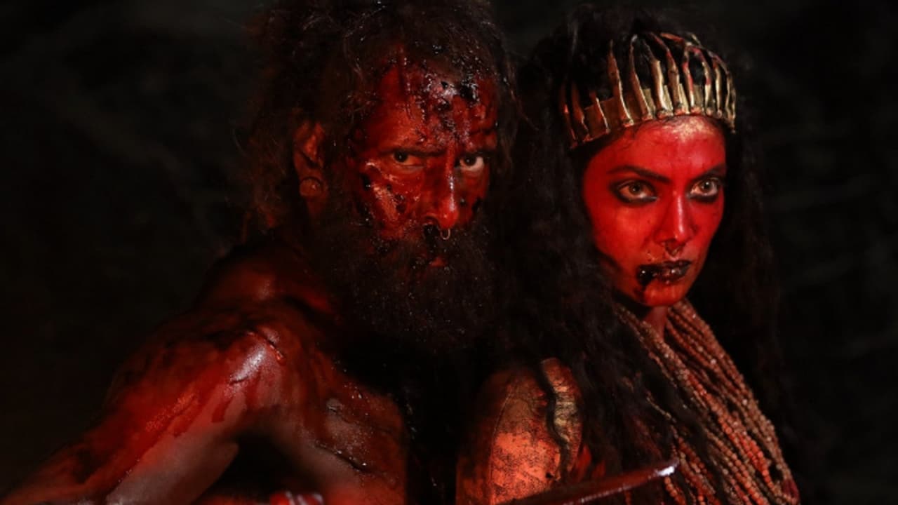 വിക്രമിനെയും ഞെട്ടിച്ച് മലയാളി നടി, അവാര്ഡ് ലഭിക്കേണ്ട വേഷപ്പകര്ച്ചയെന്ന് സോഷ്യല് മീഡിയ വിക്രമിനെയും ഞെട്ടിച്ച് മലയാളി നടി, അവാര്ഡ് ലഭിക്കേണ്ട വേഷപ്പകര്ച്ചയെന്ന് സോഷ്യല് മീഡിയ