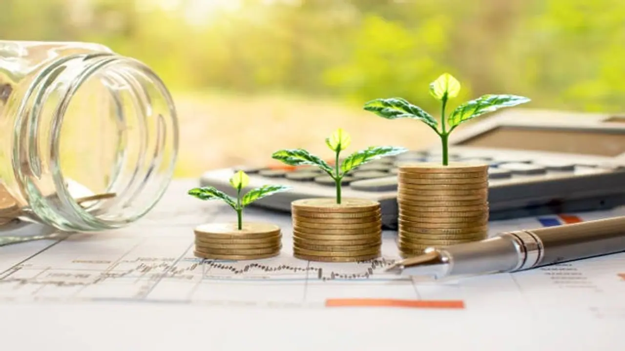 लेटेस्ट ऑफरः इन बैंकों की स्पेशल FD में मिल रहा 8.85% का ब्याज, जानें कितने दिन तक रखना होगा पैसा
