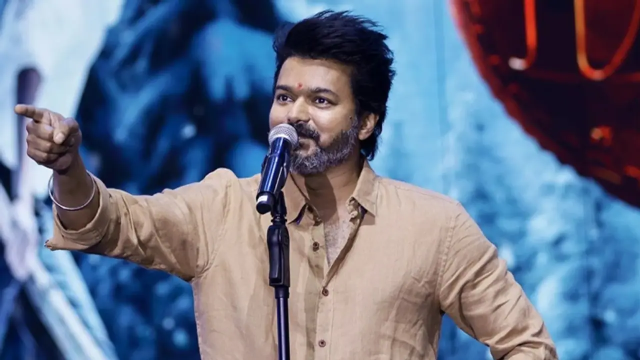 ഡിഎംകെയുടെ കൈയിലെ പാവ, തമിഴ്നാട് പൊലീസിനെതിരെ ആഞ്ഞടിച്ച് വിജയ്; ടിവികെ പ്രവർത്തകർക്കെതിരായ നടപടിയിൽ വിമർശനം