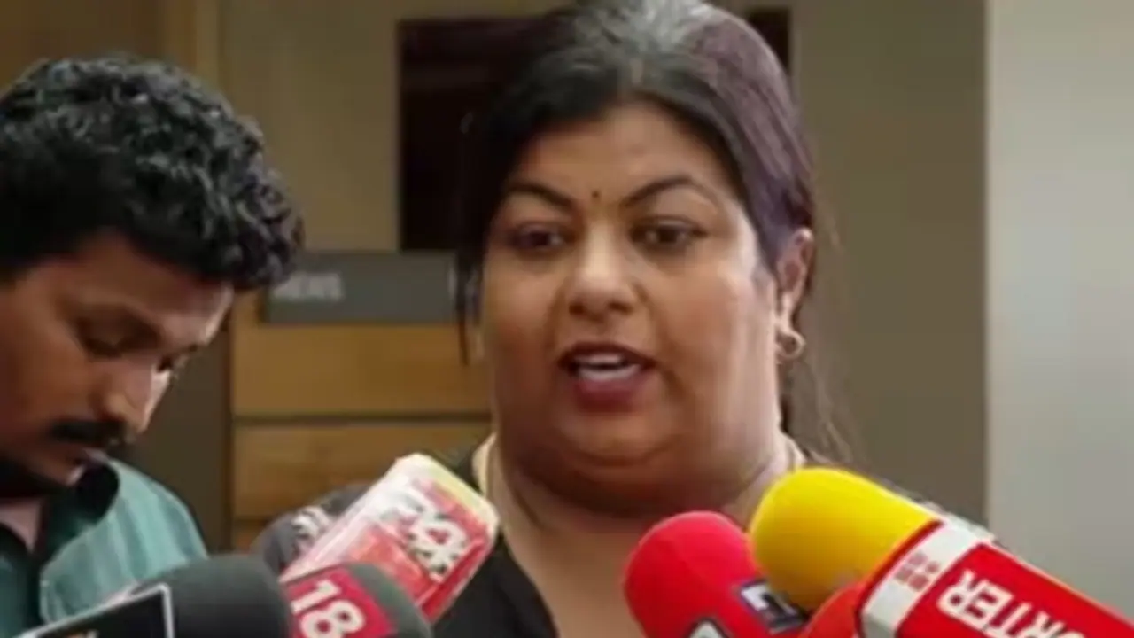 After Hema Committee report, Thilakan's daughter shares harrowing experience with prominent Malayalam actor After Hema Committee report, Thilakan's daughter shares harrowing experience with prominent Malayalam actor