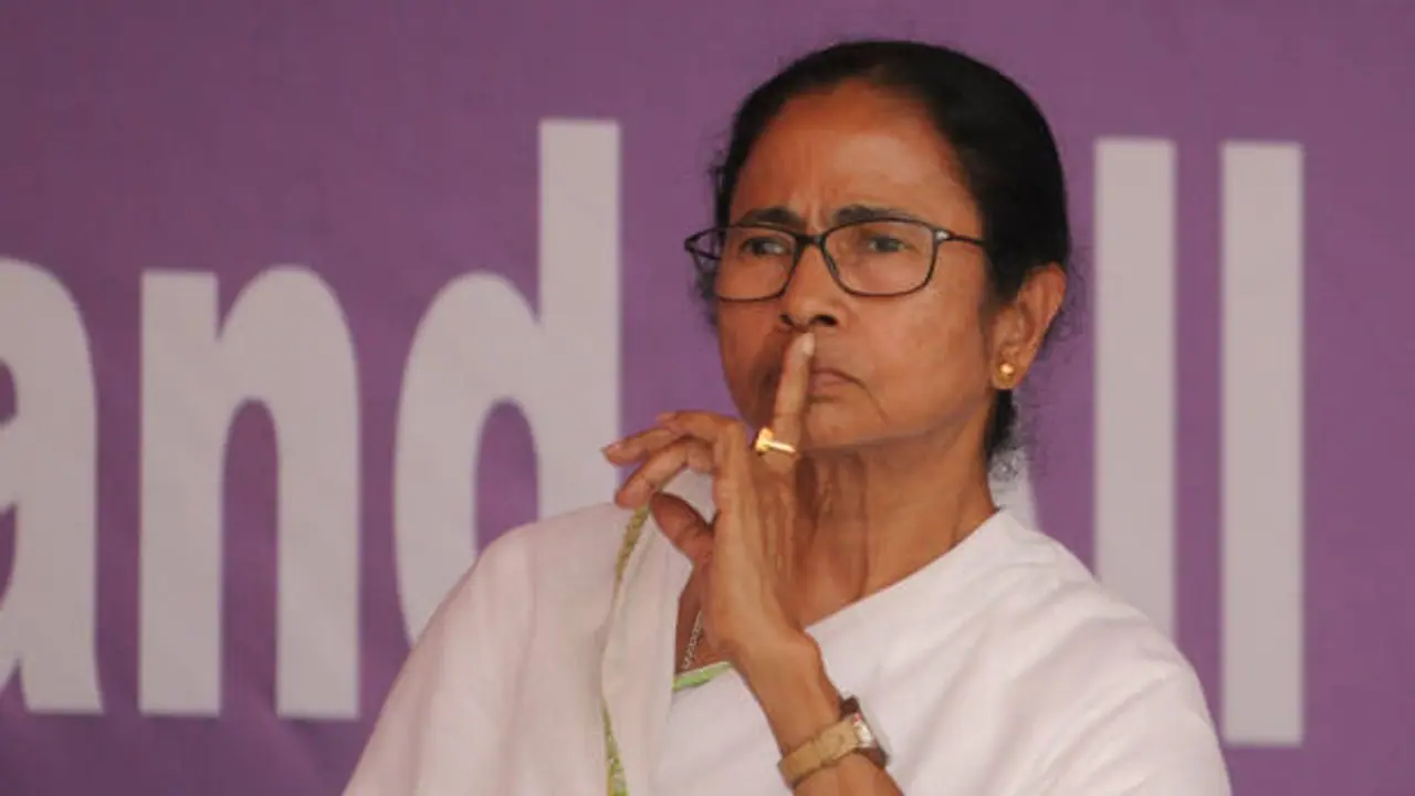 പീഡന കേസിലെ പ്രതികൾക്ക് വധശിക്ഷ ഉറപ്പാക്കും; 10 ദിവസത്തിനകം ശിക്ഷ ഉറപ്പാക്കുന്ന രീതിയിൽ നിയമ ഭേദഗതിയെന്ന് മമത പീഡന കേസിലെ പ്രതികൾക്ക് വധശിക്ഷ ഉറപ്പാക്കും; 10 ദിവസത്തിനകം ശിക്ഷ ഉറപ്പാക്കുന്ന രീതിയിൽ നിയമ ഭേദഗതിയെന്ന് മമത