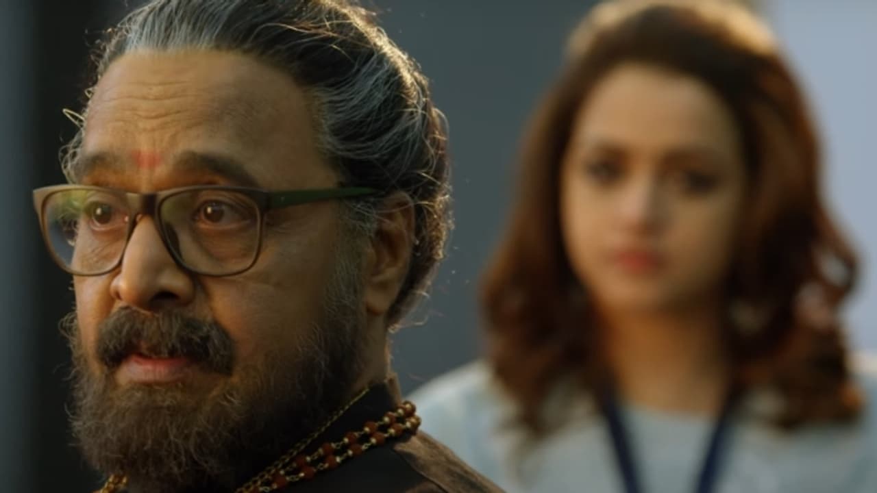 ത്രില്ലടിപ്പിക്കാന്‍ ഷാജി കൈലാസിന്‍റെ 'ഹണ്ട്'; സ്‍നീക്ക് പീക്ക് എത്തി