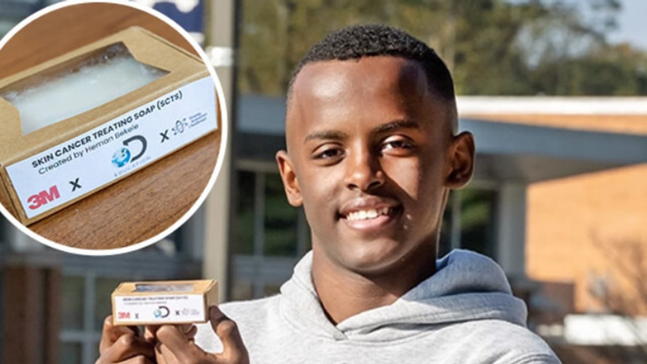 സ്കിൻ ക്യാൻസറിന് സോപ്പിലൂടെ ചികിത്സ, വിസ്മയിപ്പിക്കുന്ന നേട്ടത്തിന് 15 കാരന് ആദരവുമായി ടൈം മാഗസിൻ സ്കിൻ ക്യാൻസറിന് സോപ്പിലൂടെ ചികിത്സ, വിസ്മയിപ്പിക്കുന്ന നേട്ടത്തിന് 15 കാരന് ആദരവുമായി ടൈം മാഗസിൻ