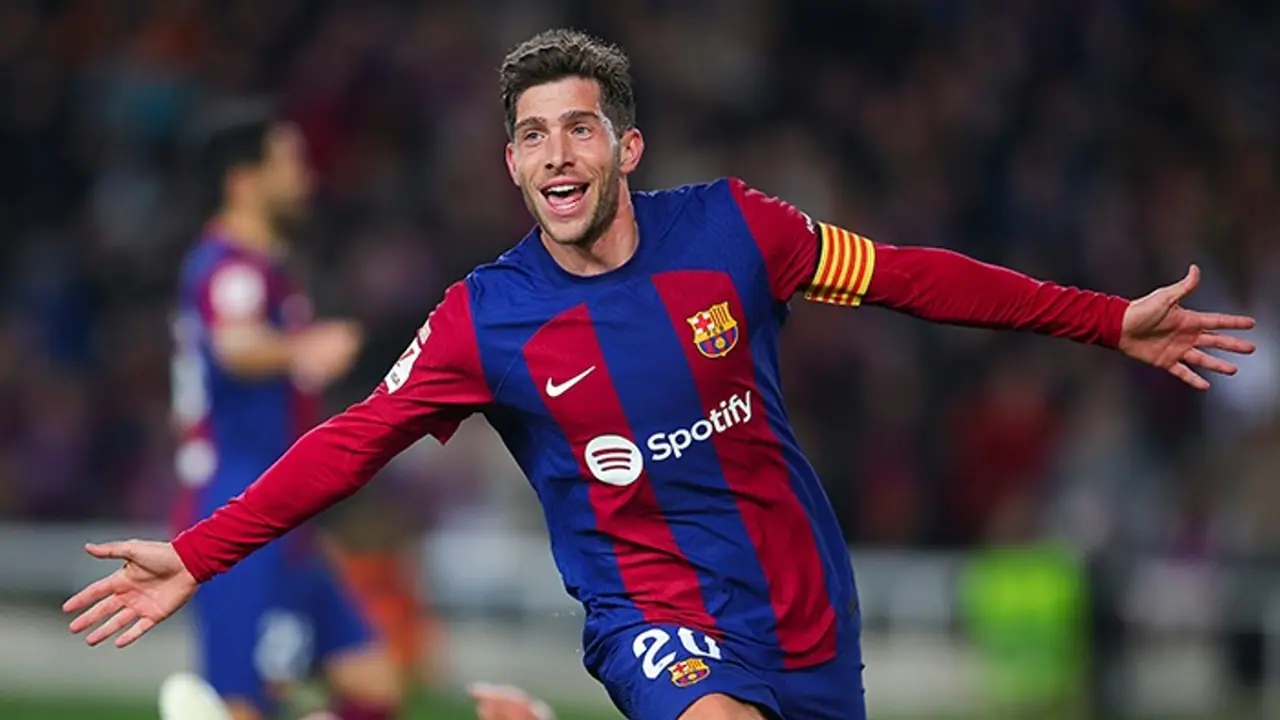 Sergi Roberto set to Reunite with Cesc Fabregas at Como Sergi Roberto set to Reunite with Cesc Fabregas at Como