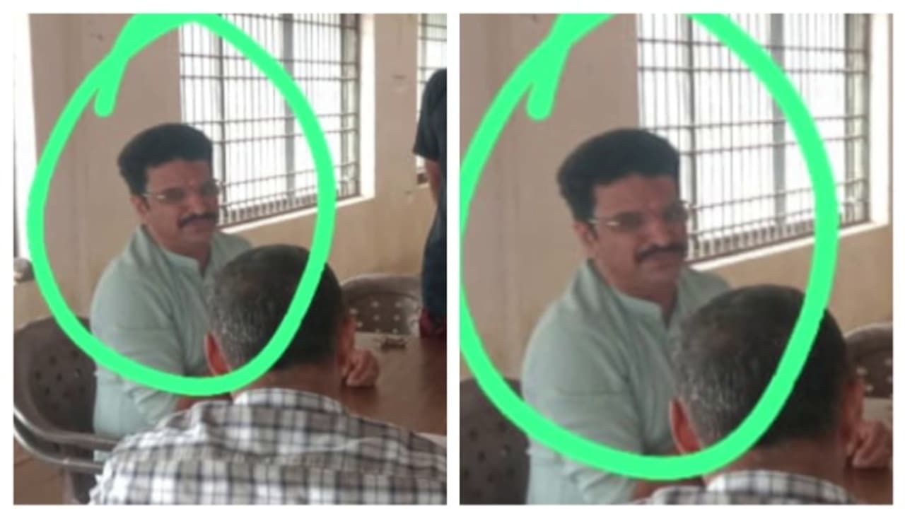 കൈവശം 5000, ബൈക്കിൽ 44000; കണക്കിലില്ലാത്ത പണം; പട്ടാമ്പിയിൽ തഹസിൽദാർ വിജിലൻസ് പിടിയിൽ