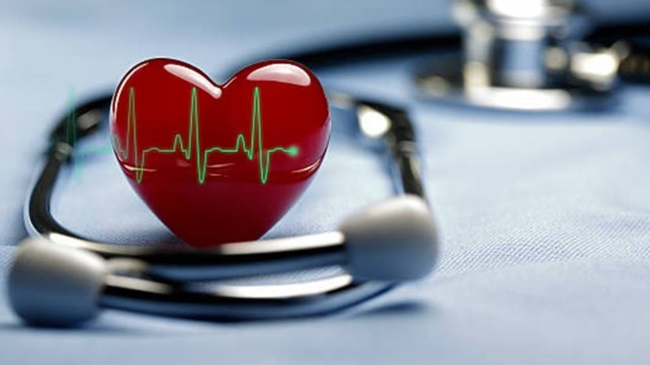 മുണ്ടേരിയിൽ ദുരിതാശ്വാസ ക്യാമ്പിലെത്തിയ 7 വയസുകാരിയുടെ രോഗാവസ്ഥയറിഞ്ഞു, ഹൃദ്യം പദ്ധതി വഴി അടിയന്തര ശസ്ത്രക്രിയ മുണ്ടേരിയിൽ ദുരിതാശ്വാസ ക്യാമ്പിലെത്തിയ 7 വയസുകാരിയുടെ രോഗാവസ്ഥയറിഞ്ഞു, ഹൃദ്യം പദ്ധതി വഴി അടിയന്തര ശസ്ത്രക്രിയ