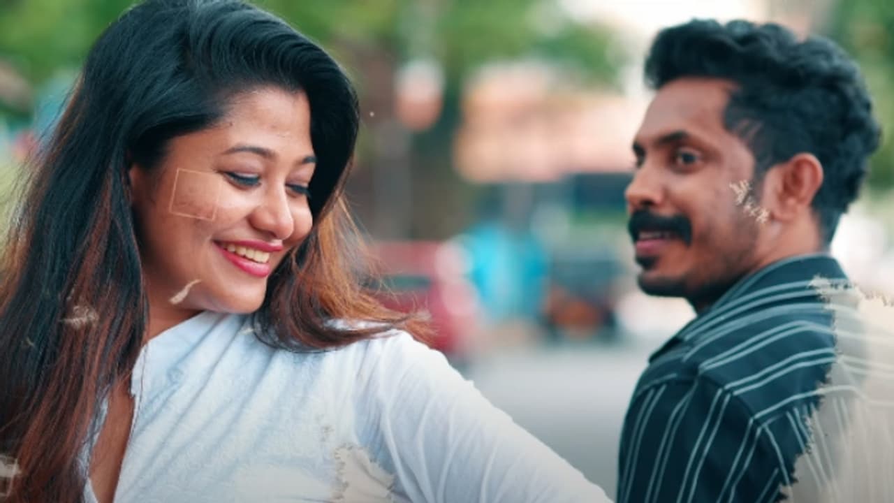 'പോകയോ പറയാതെ'; 'കട്ടപ്പാടത്തെ മാന്ത്രികന്' എന്ന ചിത്രത്തിലെ പുതിയ ഗാനമെത്തി 'പോകയോ പറയാതെ'; 'കട്ടപ്പാടത്തെ മാന്ത്രികന്' എന്ന ചിത്രത്തിലെ പുതിയ ഗാനമെത്തി