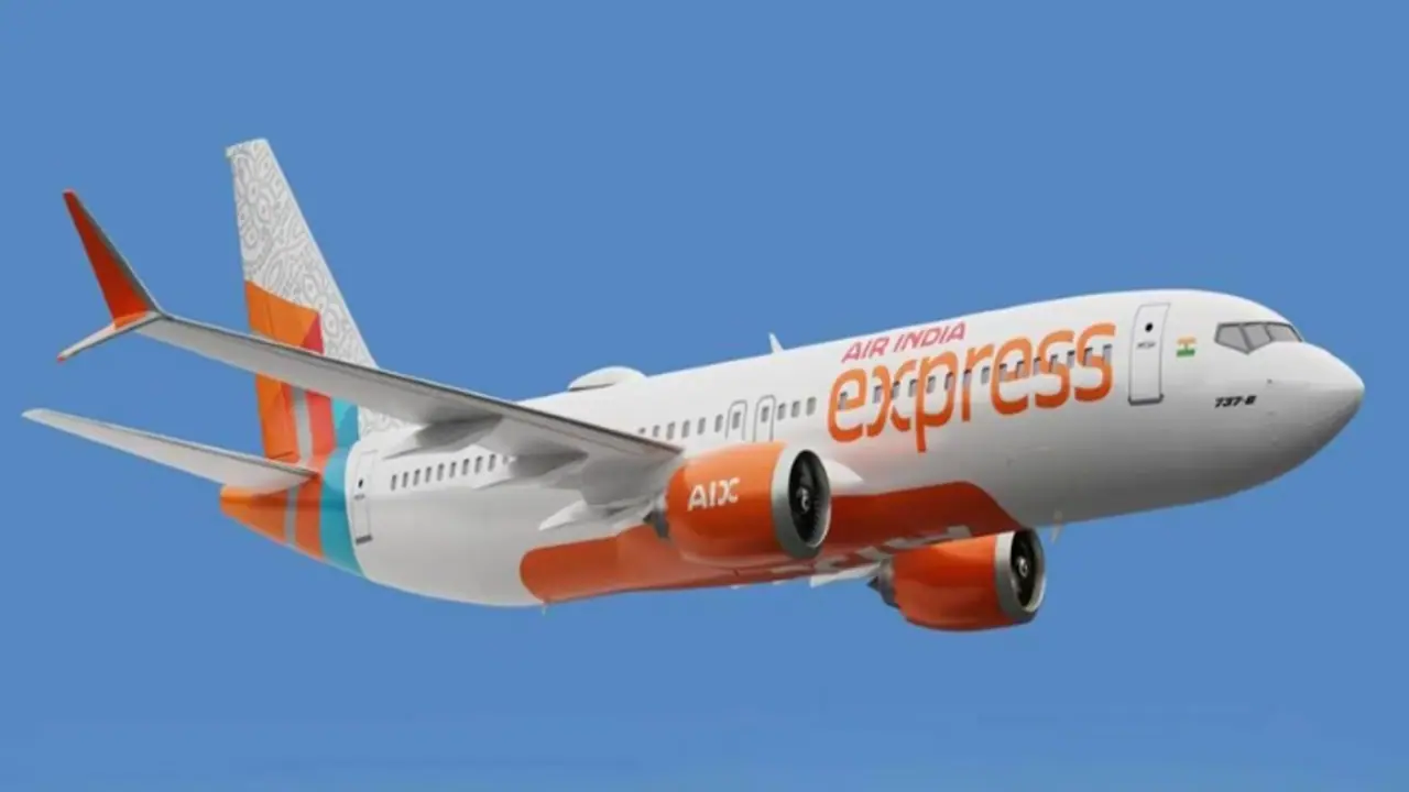 Kerala: Smoke detected in Air India Express flight moments before takeoff from Thiruvananthapuram airport Kerala: Smoke detected in Air India Express flight moments before takeoff from Thiruvananthapuram airport